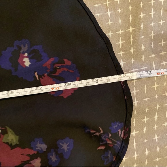 Jean Airoldi Black Floral Sleeveless Top - Picture 6 of 11